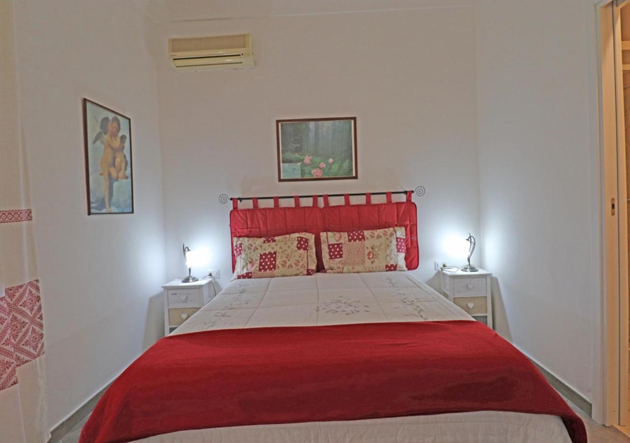 Murphy Holiday Home - Mongiardino 01 La Maddalena  Dış mekan fotoğraf